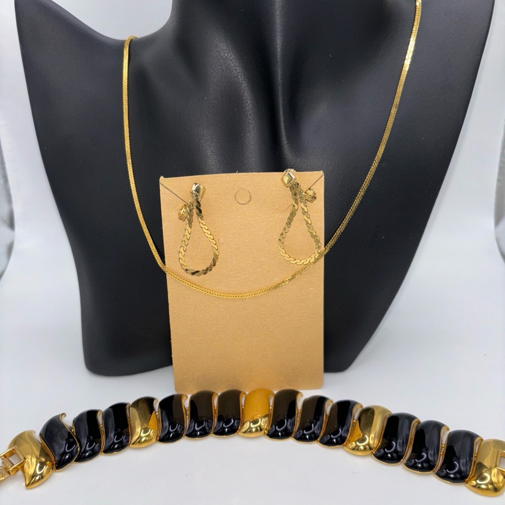 VTG Monet Set, Gold Snake Chain, Gold Earrings, black and Gold Chunky Bracelet